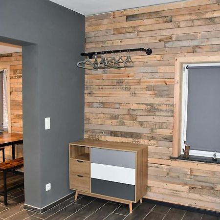 Logement In Wood Брюжлет Экстерьер фото
